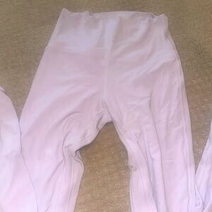 Lululemon lilac double lined leggings size 4